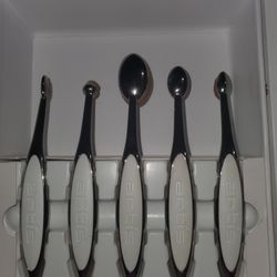 ELITE COLLECTION MIRROR FINISH 5 BRUSH SET