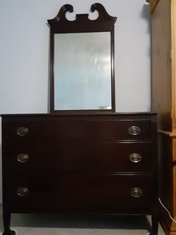 Early 1900's Mahogany Dresser and Mirror