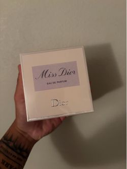 Miss Dior Females Eau De Parfum