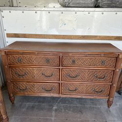 Tommy bahamas dresser & queen sized bed frame 