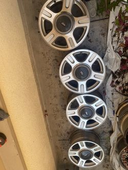 18.5 18 Inch Set Of 4 Rims-6 Lugs - Ford Caps