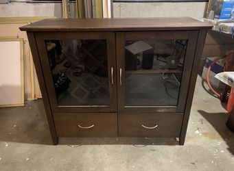 Solid Wood Bar Cabinet / Wine Storage