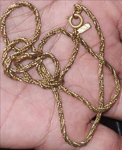 VINTAGE STAMPED MONET GOLD TEXTURED ROPE CHAIN LINK NECKLACE 18"