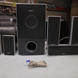 SONY HOME THEATER SPEAKERS WITH SUBWOOFER 