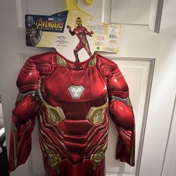 Iron Man Costume, Size 5-6 Kids 