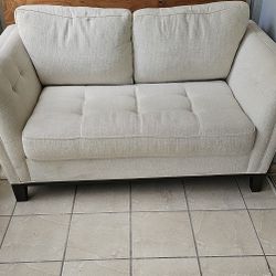 Love Seat 