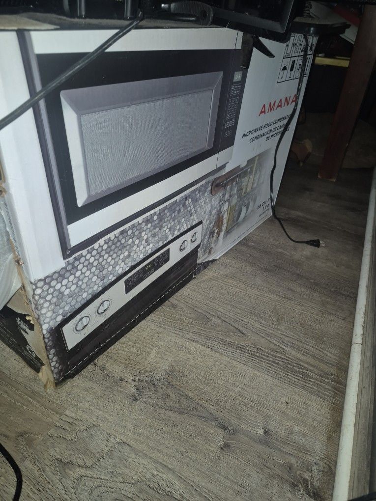 Amana Hood Combination Microwave 