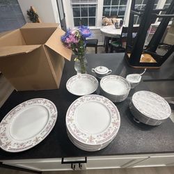 Fine China from Japan (Melody)