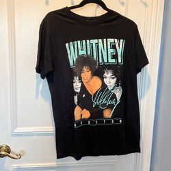Whitney Houston Y-shirt Size medium