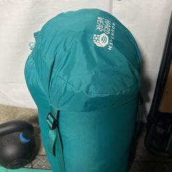 Mountain Hardwear lamina sleeping Bag Only Used Once 