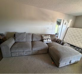 Gray Fabric Sectional Sofa with Chaise