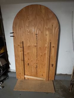 Wood backdrop for parties.