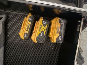 Electric tools an battery