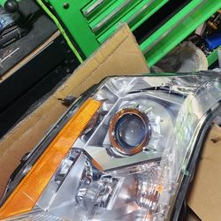 2010-2016 Cadillac Srx Halogen Headlights (new) 