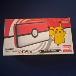 Nintendo 2DS XL Poké Ball Edition