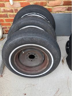 Cadillac Hubcaps