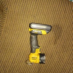 Dewalt Flash Light 