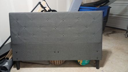 Queen Bedframe
