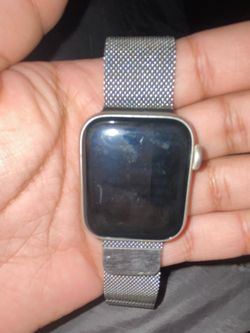 Apple Watch SE