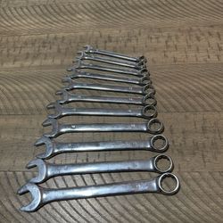 Set Of Wrenches - Chrome 