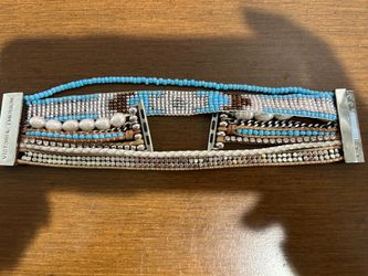 Victoria Emerson Magnetic Apple Watch Bracelet Band  Like new, bracelet band