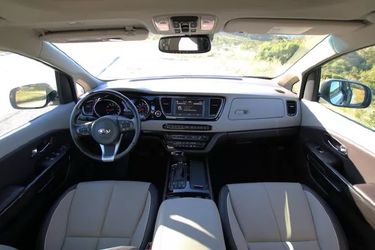 2016 KIA Sedona