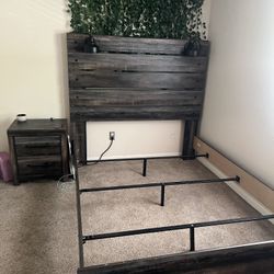 Queen Bedroom Set