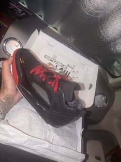Jordan spike spike Lee