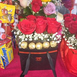 Flower Arrangement Valentine's Day Gift Bag