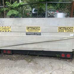 Tommy Gate 8ft Long  For A box Truck You Have To Buy Hhydrolic Pump And Switch 
