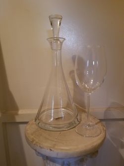 Mikasa set wine and decanter