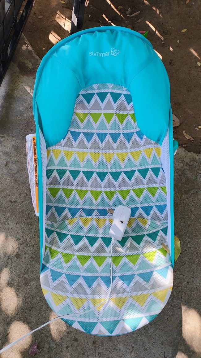 Baby Bath Or Beach Bed/ Camite Del Bañera O Para LA Playa