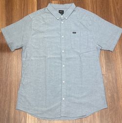 RVCA  Men’s Button Up Short Sleeve Collared Shirt