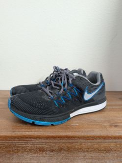 Nike Men's Air Zoom Vomero 10 Running Shoe - 10