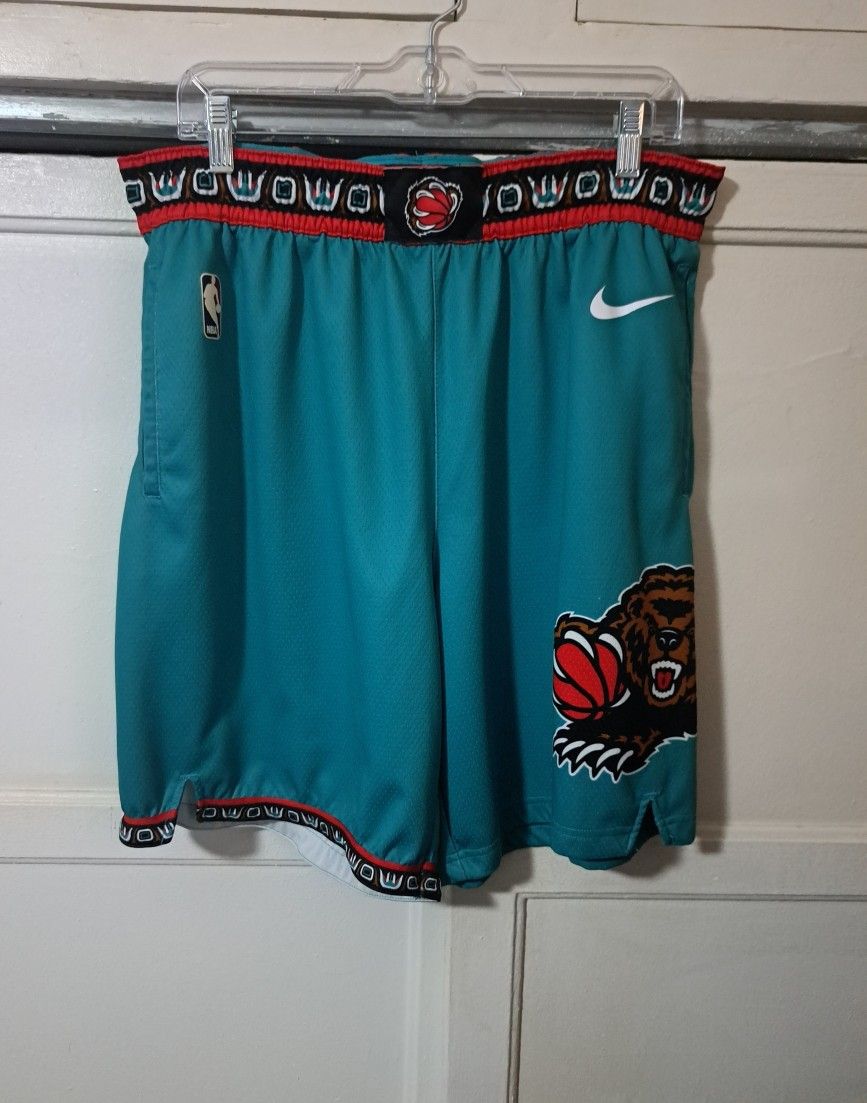 New Nike Vancouver Grizzlies Shorts Men's Size XL Jersey Mitchell & Ness Memphis Ja Morant Jersey Mike Bibby Shareef Abdur-Rahim Jaren Jackson DEFECT!