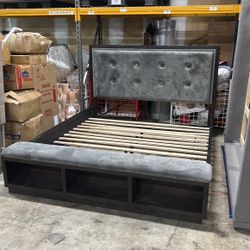 Hyndell California King bed 