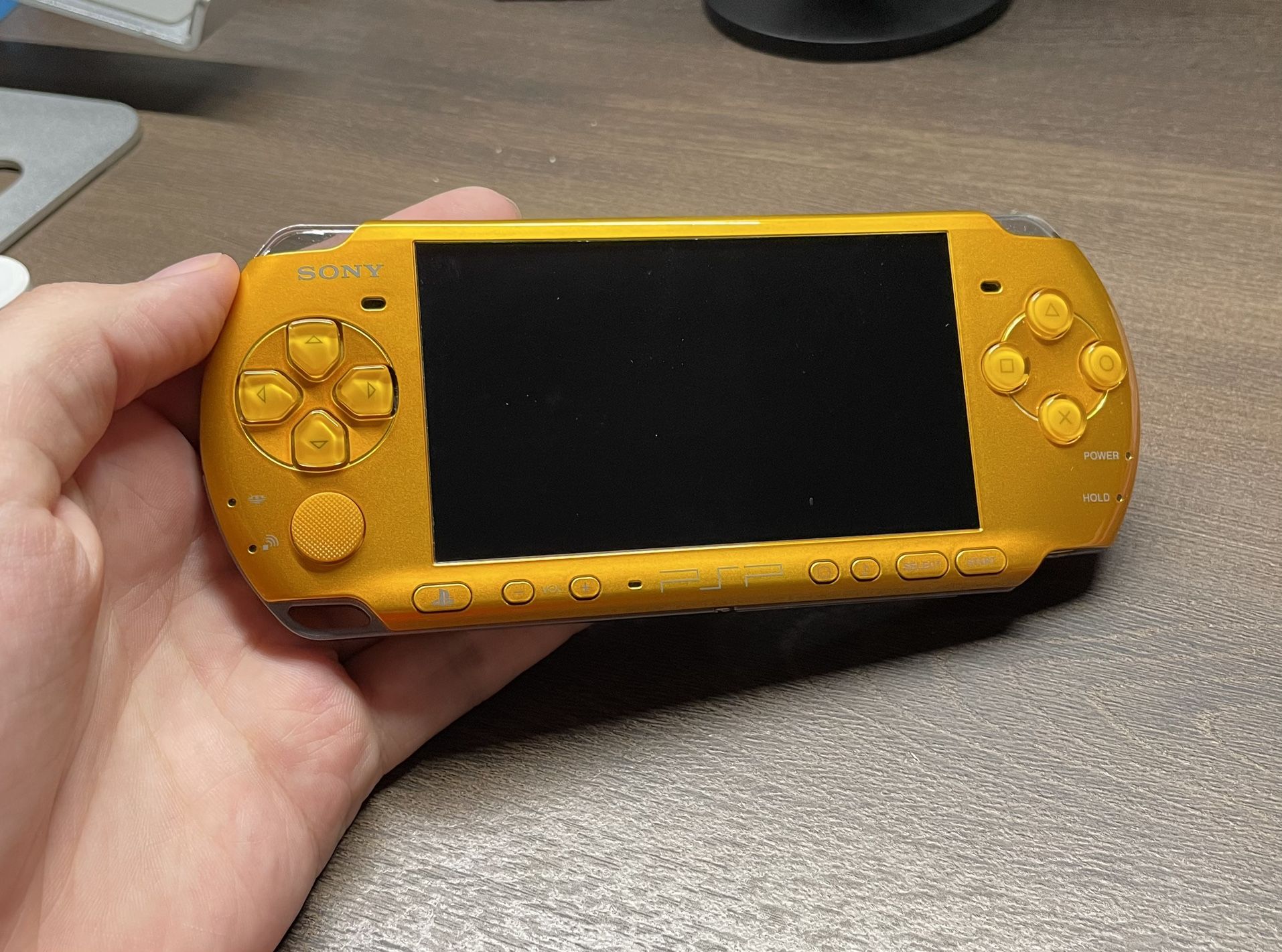 Gold PSP 3000 *Modded* for Sale in Aurora, IL - OfferUp