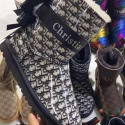 EXCLU SIVE!  DIOR  UGGS  ONSALE NOW!    ONLY $100  SIZES  AVAILABLE ARE  6,    7,    8,  AND. 10   WHEN  INTERESTED LET ME KNOW ASAP.