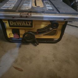 Dewalt Jobsite Table Saw 