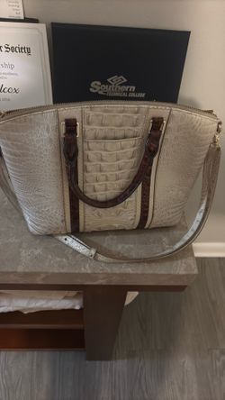 Brahmin Croc-Embossed Leather Satchel Handbag – Cream & Brown Two-Tone