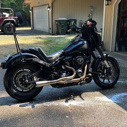 2021 Harley Davidson FXLRS