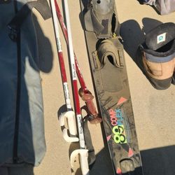 FREE FREE Free HO  Slalom Waterski