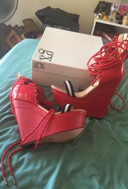 Gwen Stefani wedges size 10 never worn
