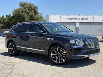 2023 Bentley Bentayga EWB