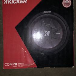 Kicker Subwoofer 12 Inch CompR