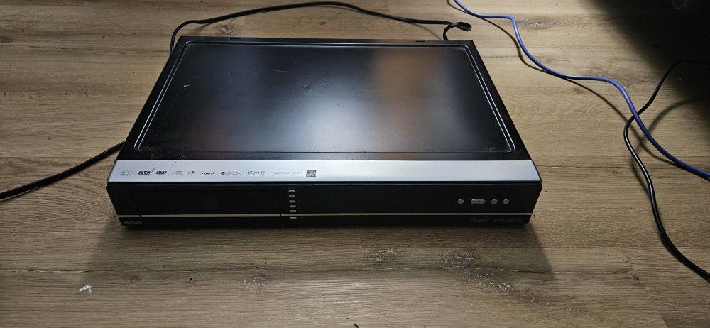 RCA 5 Disk DVD Player (Perfect Condition)