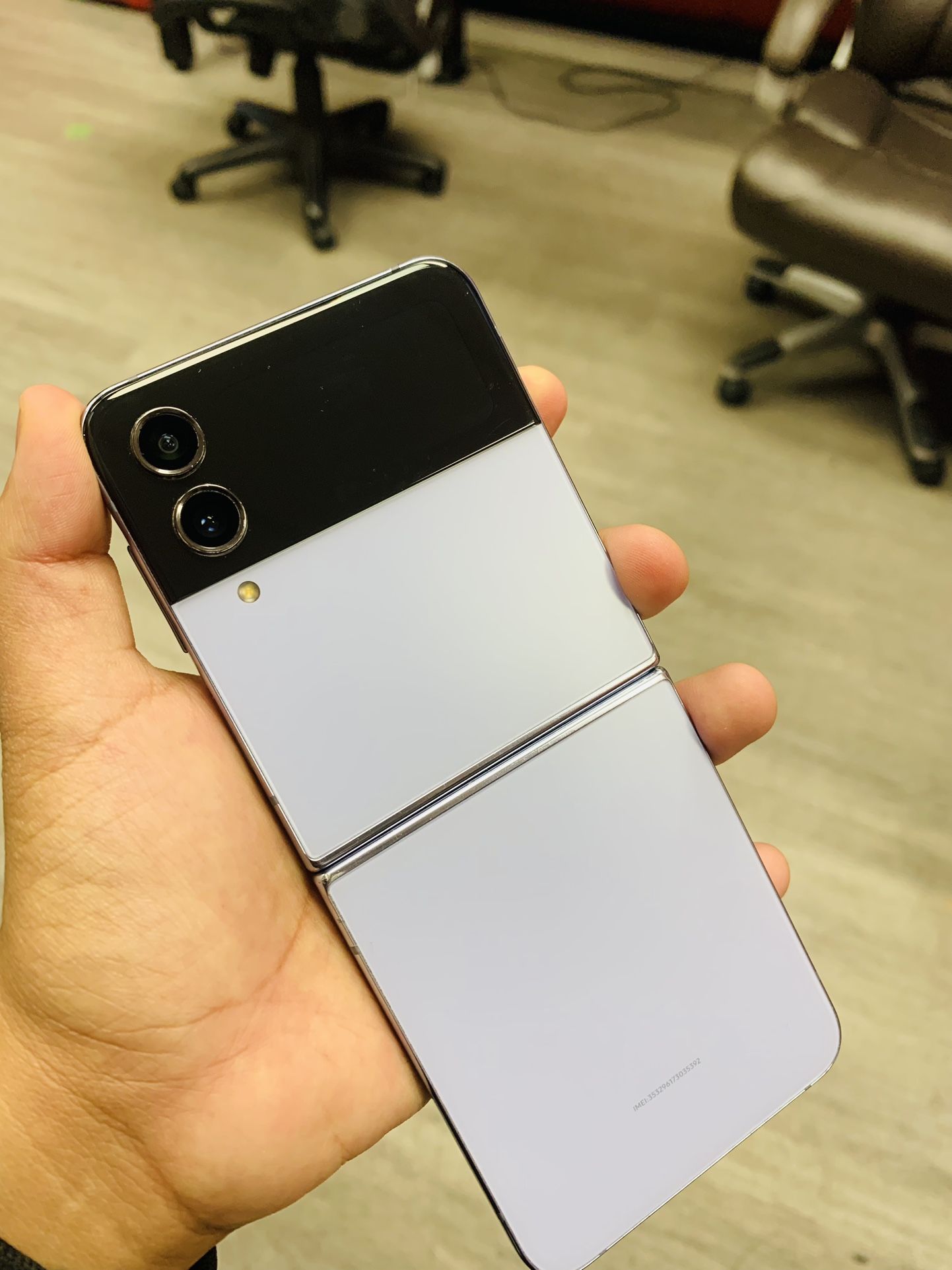 Samsung Flip 4 256Gb Unlocked for Sale in Las Vegas, NV - OfferUp