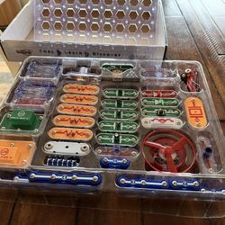 STEM Snap Circuits 