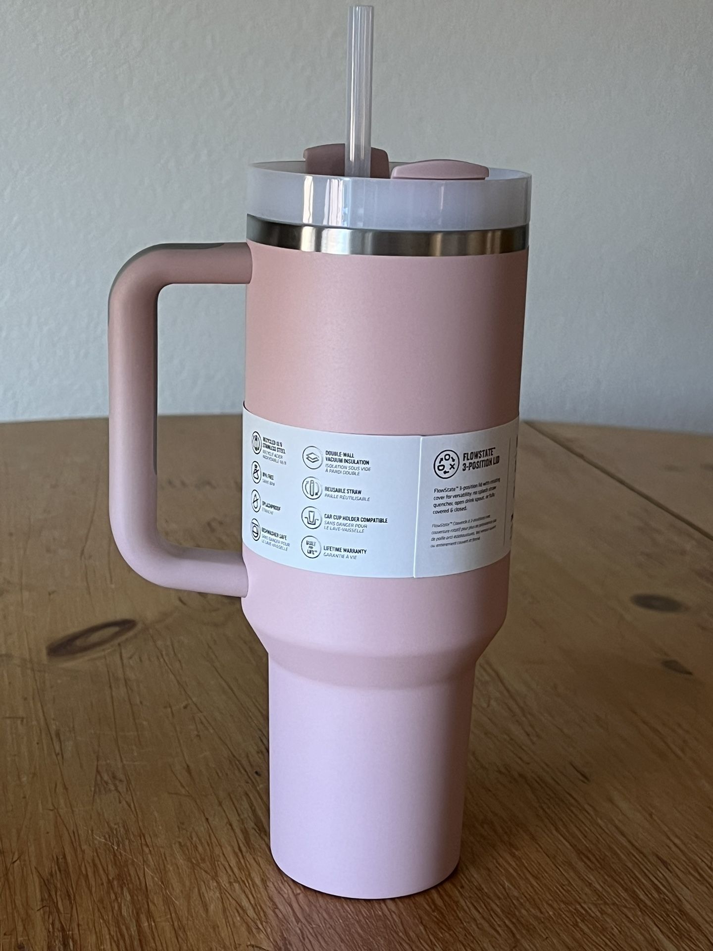 Stanley Adventure Quencher 40oz Tumbler - Hot Pink for Sale in Topanga, CA  - OfferUp