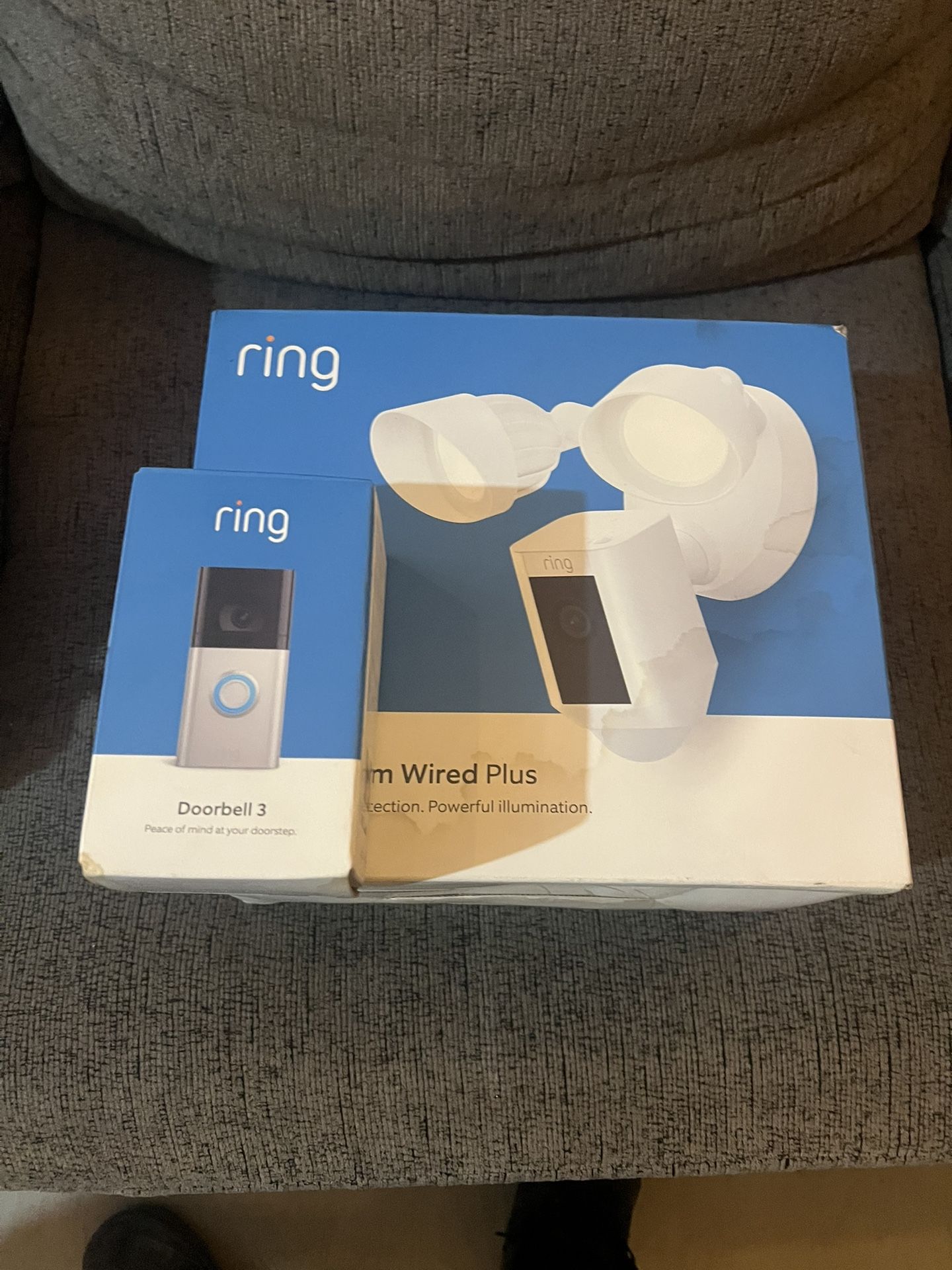 Ring Doorbell 3 And Floodlight Wired Plus
